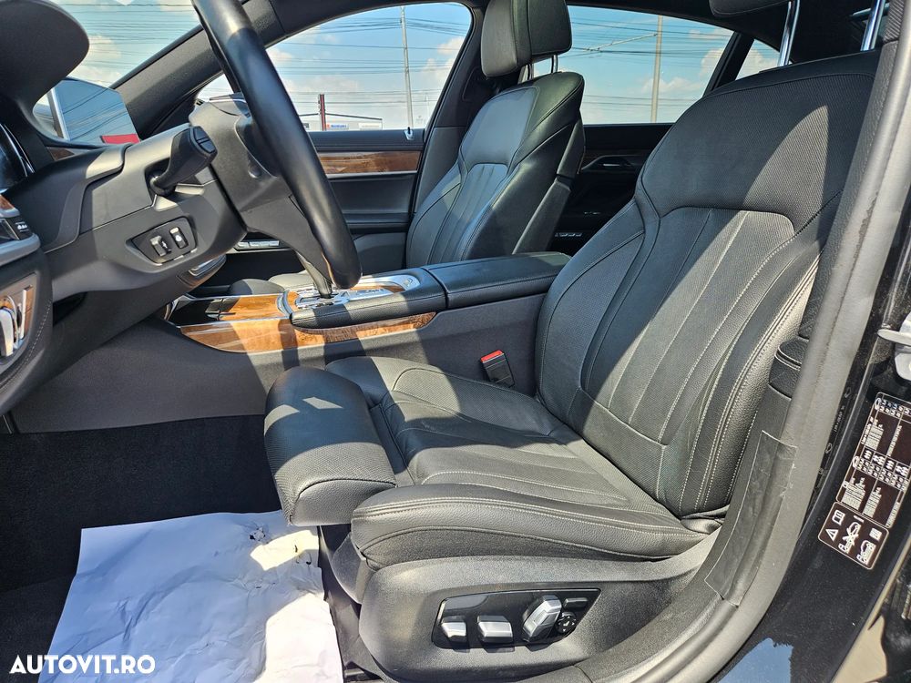 BMW Seria 7 740Li xDrive - 15