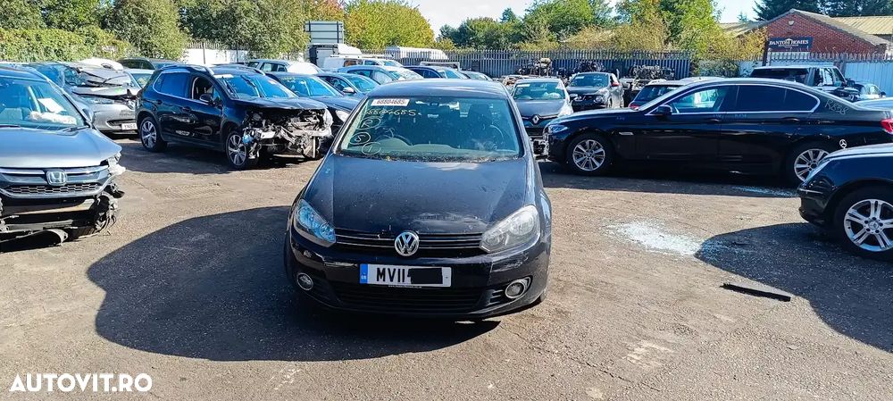 Dezmembrari / Dezmembrez VW Golf 1.6 CAYC cutie viteze cutie viteze manuală LUB cod culoare LC9X - 1