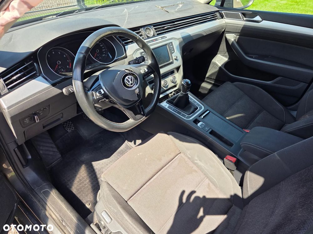Volkswagen Passat 1.4 TSI (BlueMotion Technology) Comfortline - 9