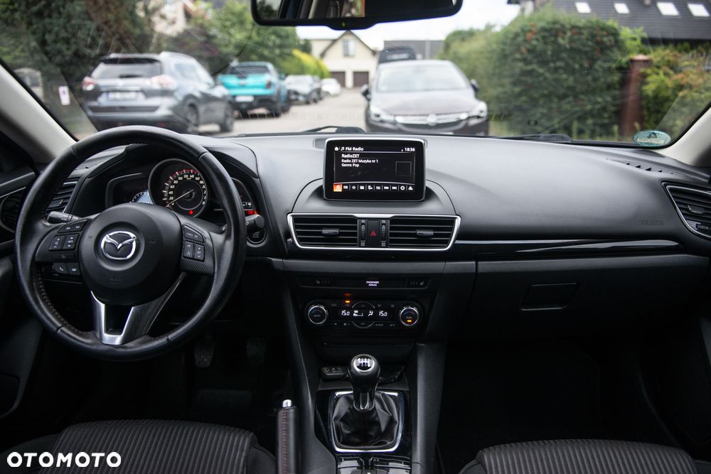 Mazda 3 SKYACTIV-G 120 NAKAMA - 30