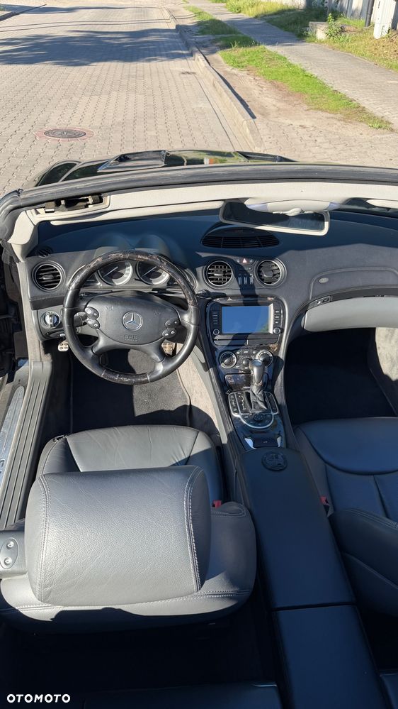 Mercedes-Benz SL 500 - 24