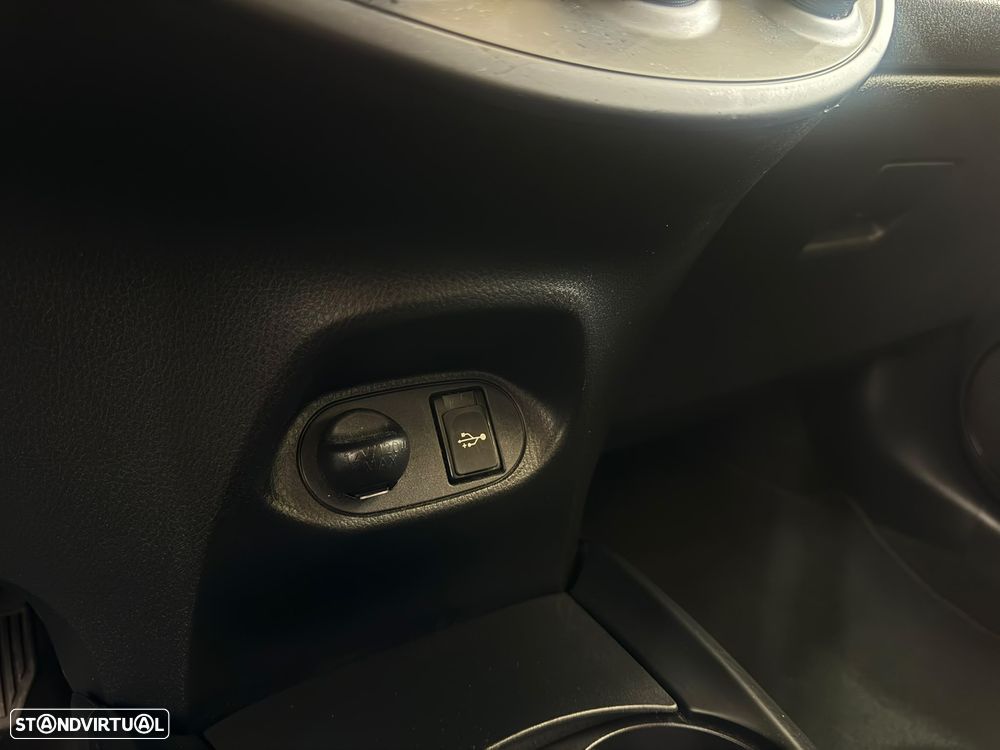 Toyota Yaris 1.0 VVT-i Comfort Plus - 26