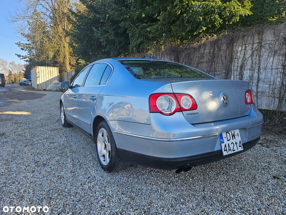 Volkswagen Passat 2.0 TSI Highline DSG - 8