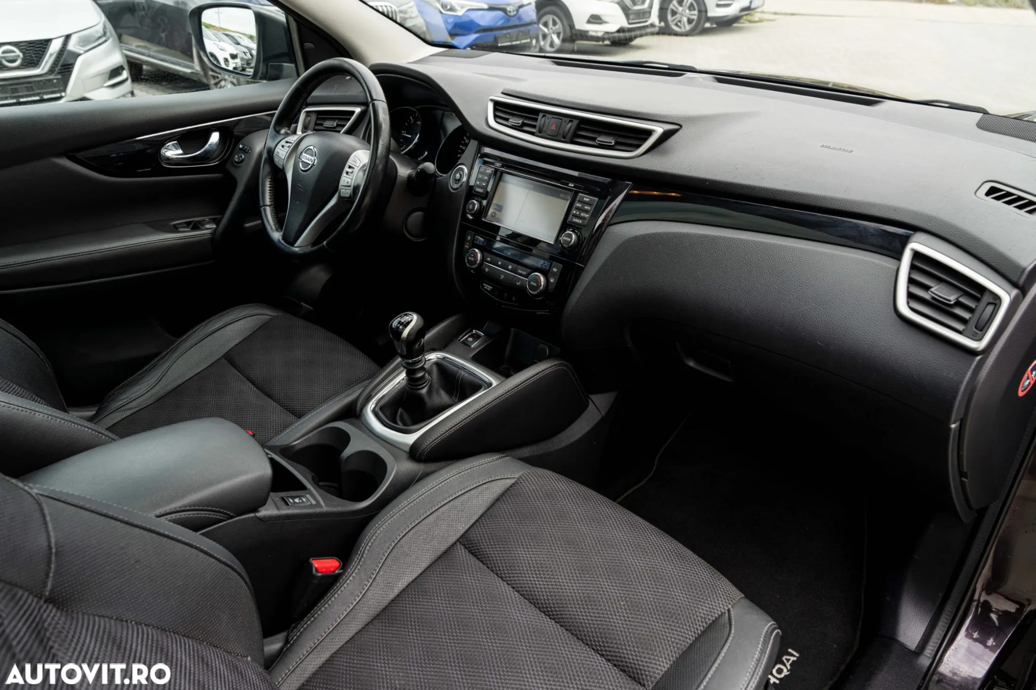 Nissan Qashqai 1.6 DCI TEKNA+ - 7