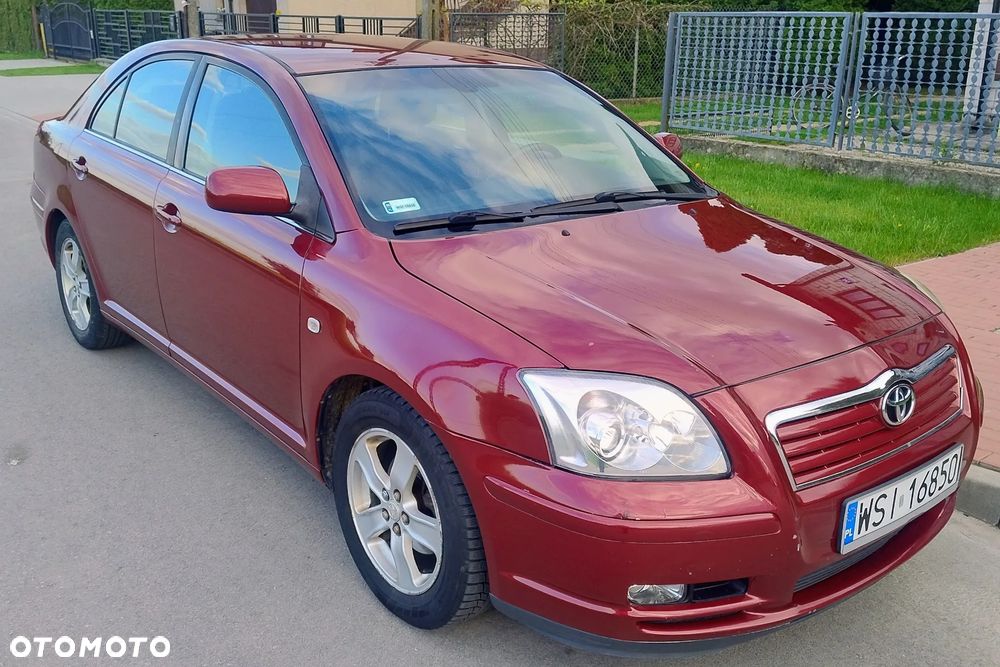 Toyota Avensis 1.8 VVT-i Luna - 1