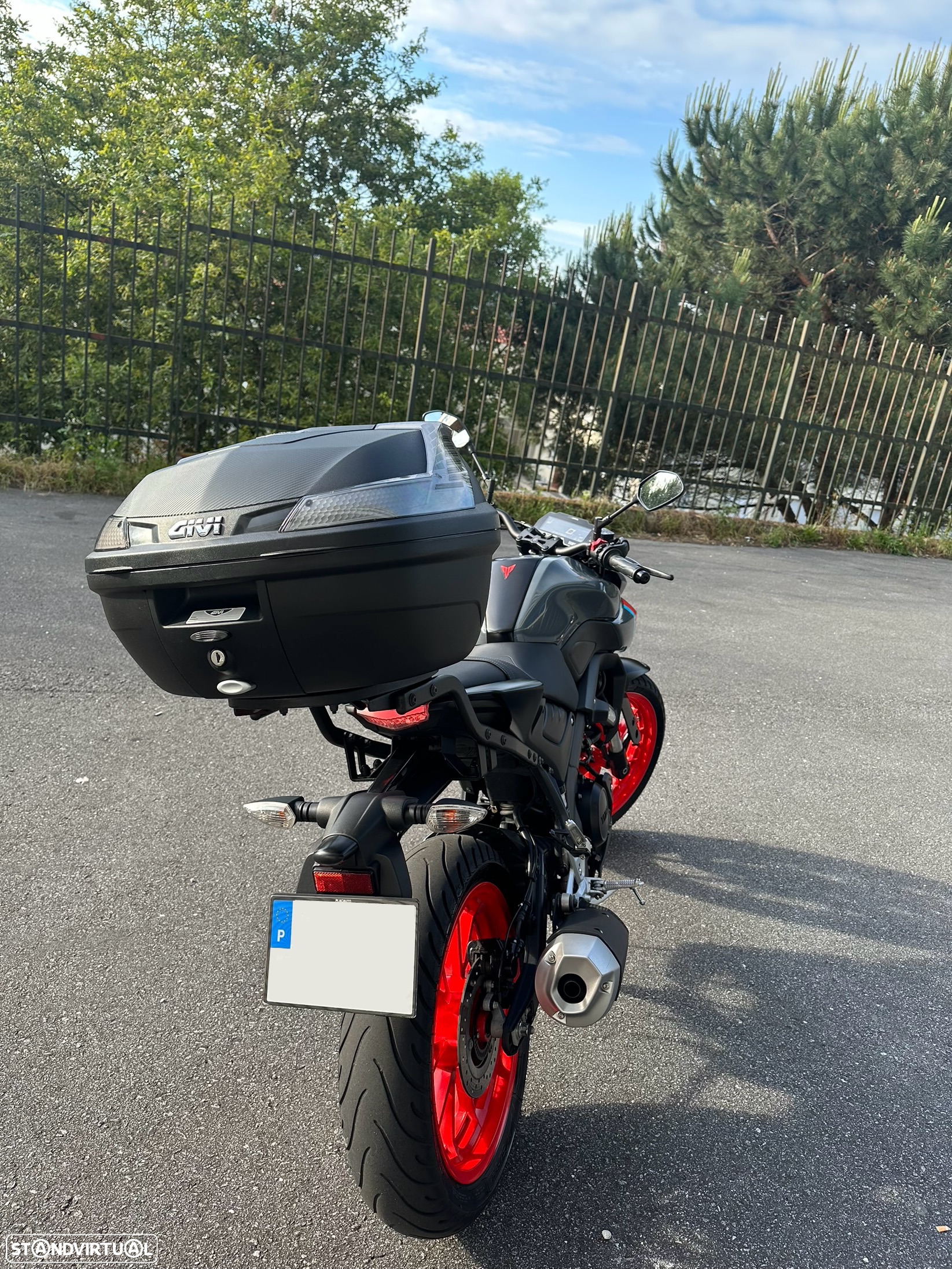 Yamaha 125 MT-125 - 4