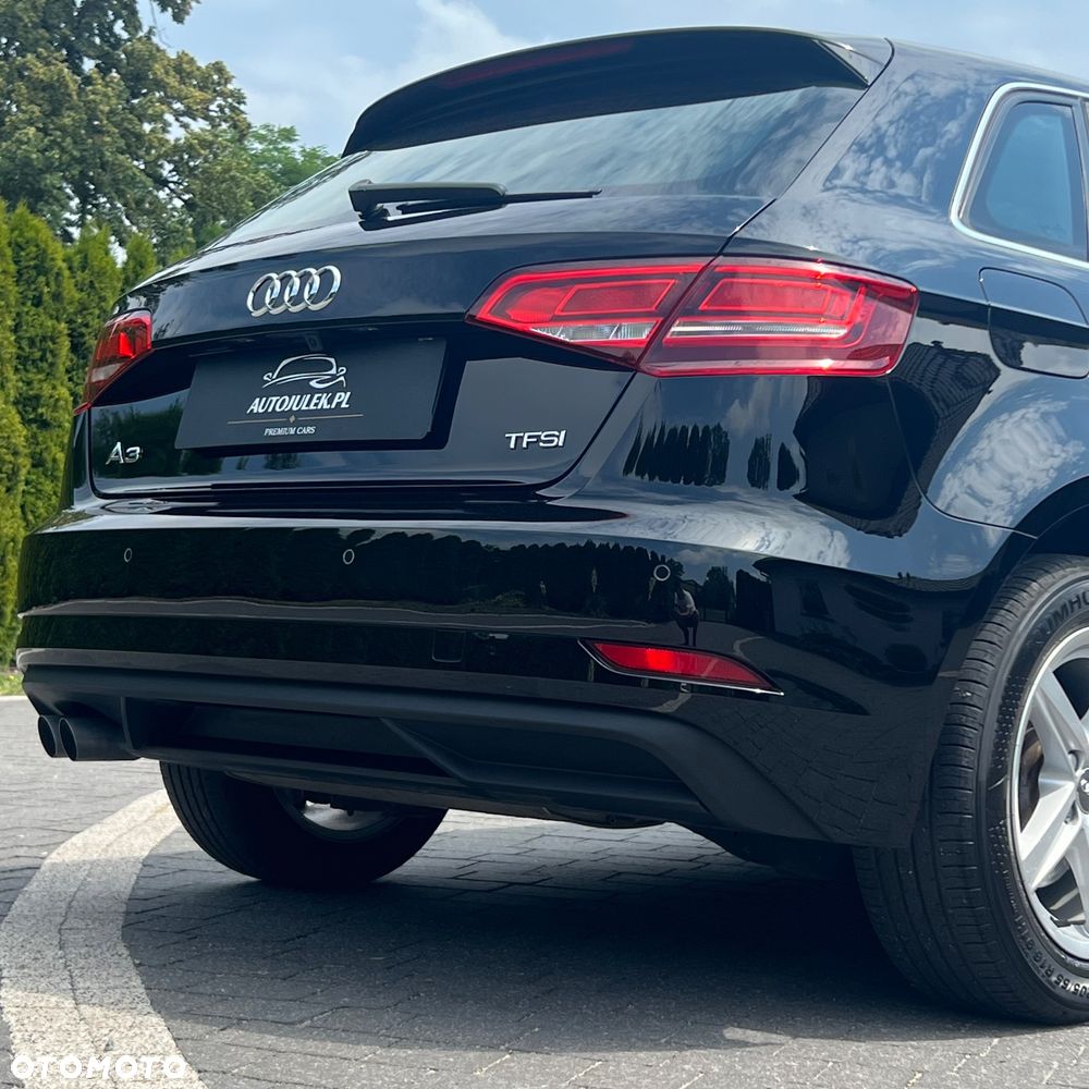 Audi A3 Sportback - 13