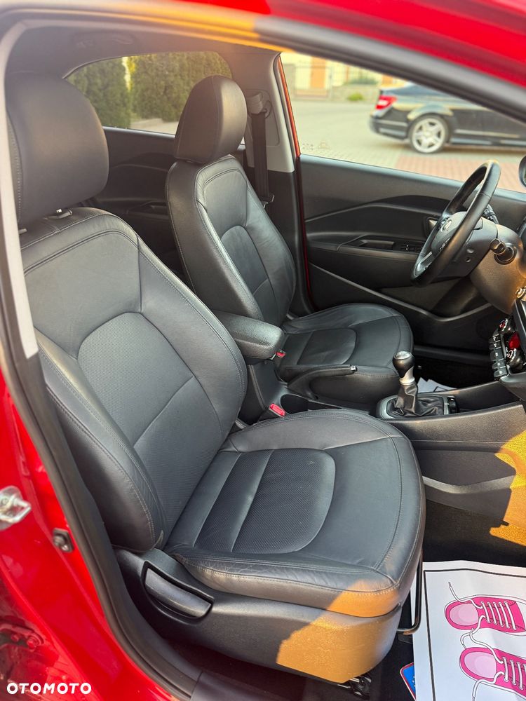 Kia Rio - 10