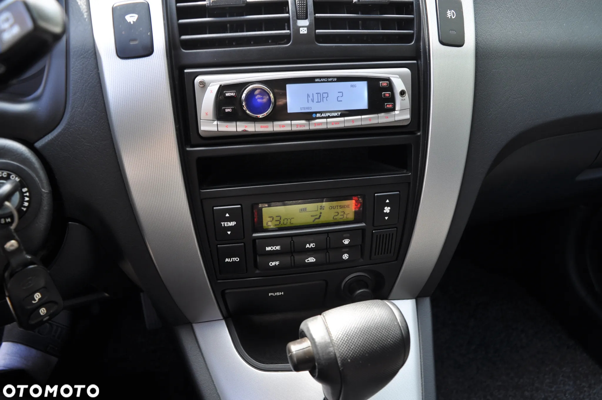 Hyundai Tucson 2.0 CRDi VGT 2WD Automatik GLS - 31