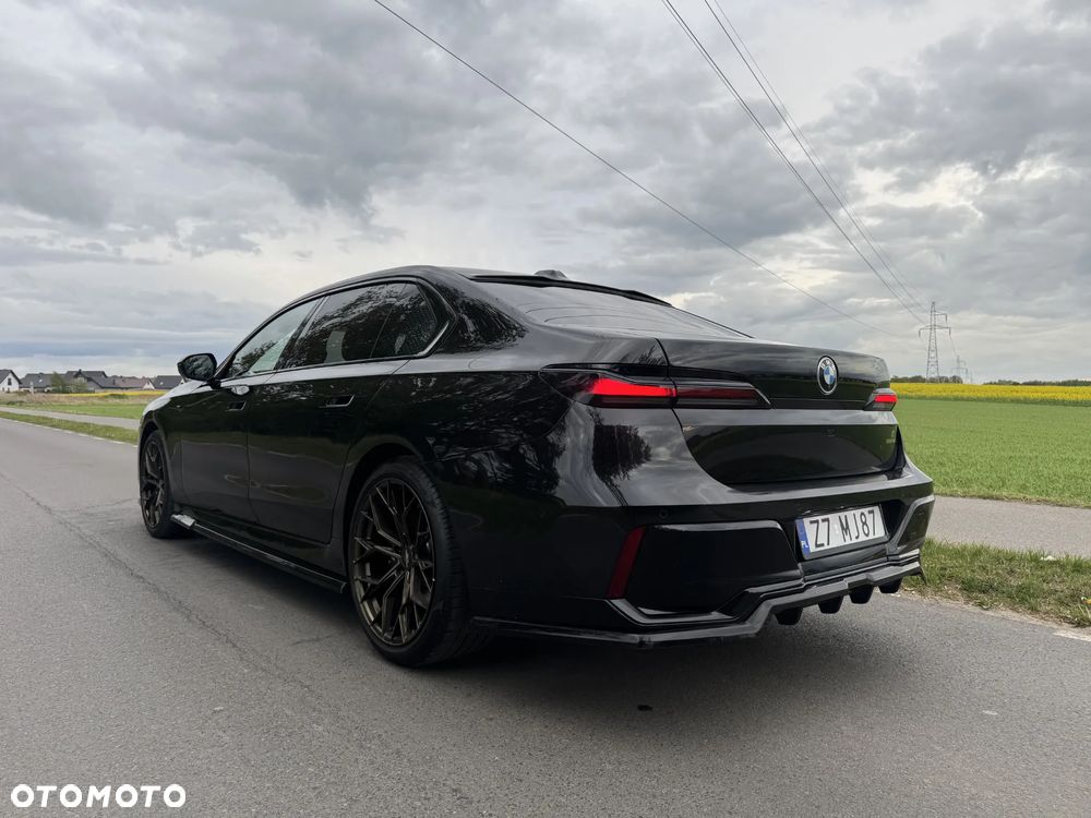BMW Seria 7 - 5