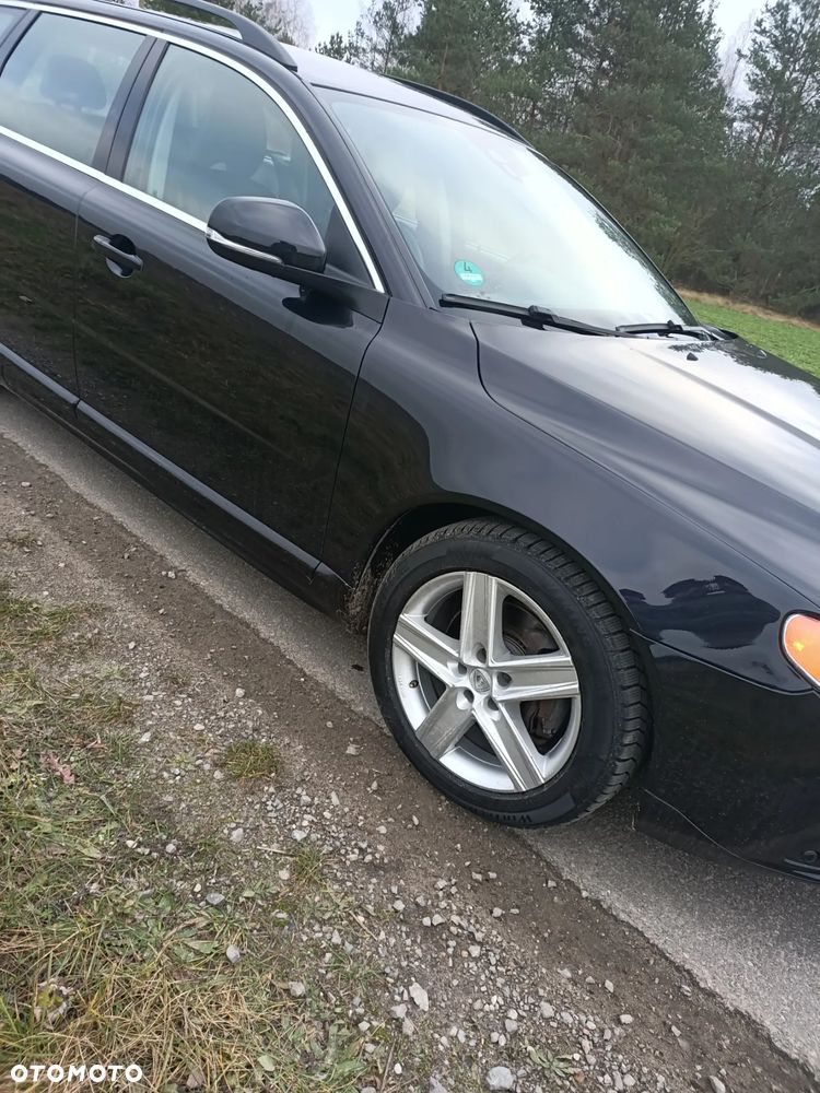 Volvo V70 D3 Geartronic Momentum - 8