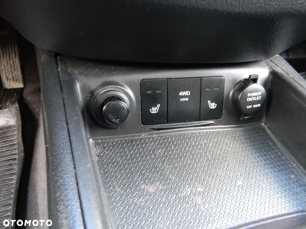 Hyundai Santa Fe - 8