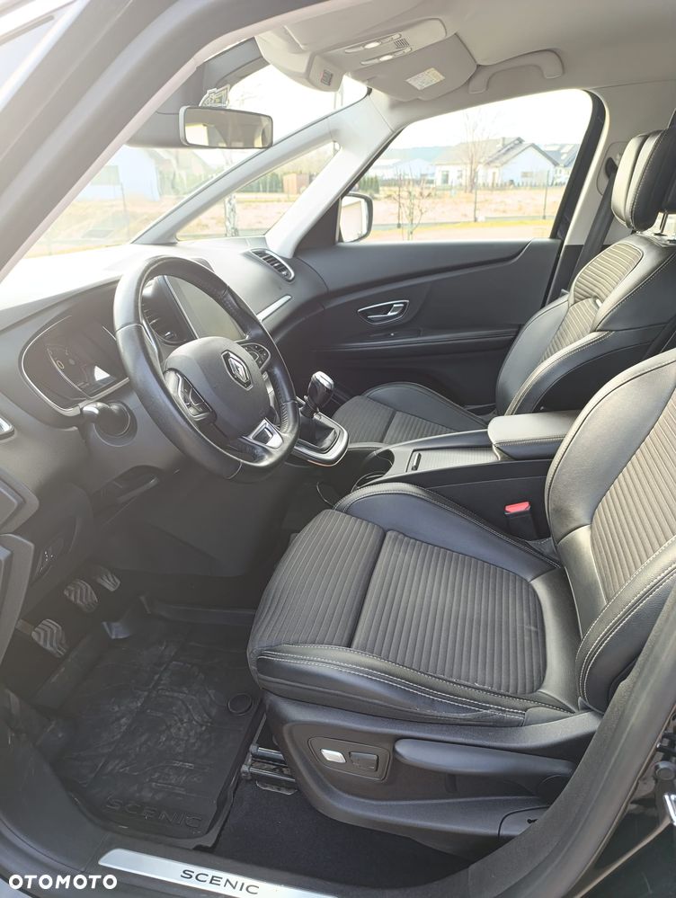 Renault Scenic 1.6 dCi Zen - 13