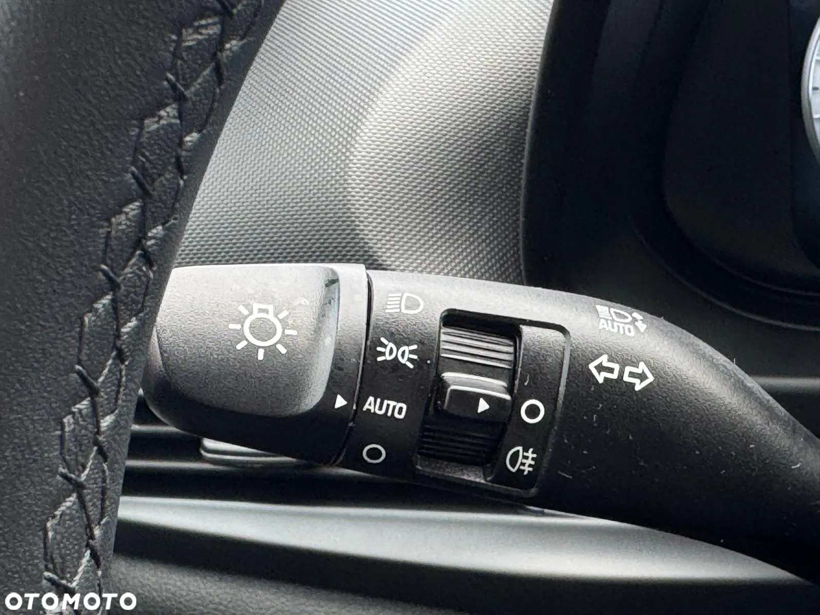 Hyundai i20 1.0 T-GDi Smart DCT - 14