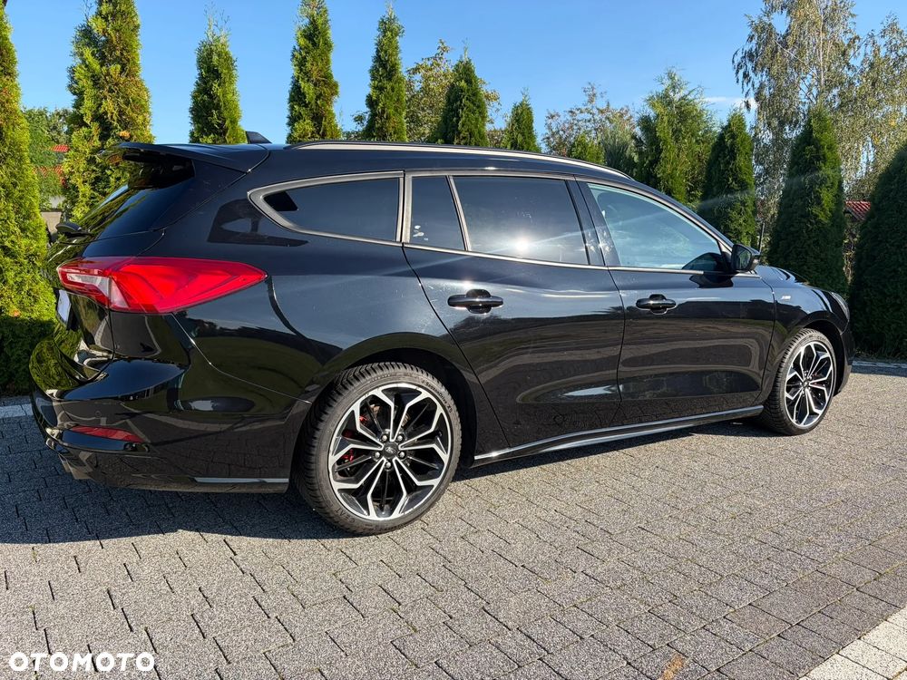 Ford Focus 1.5 EcoBoost ST-Line - 6