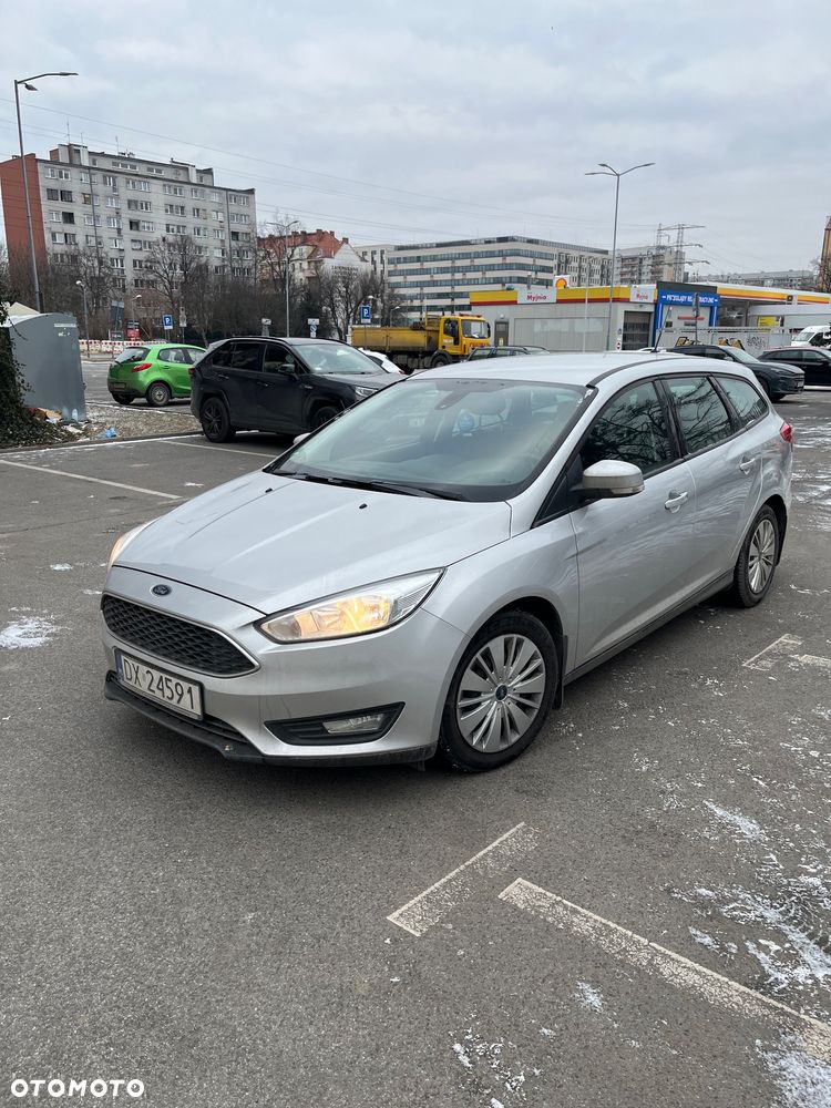 Ford Focus 1.0 EcoBoost Trend - 1