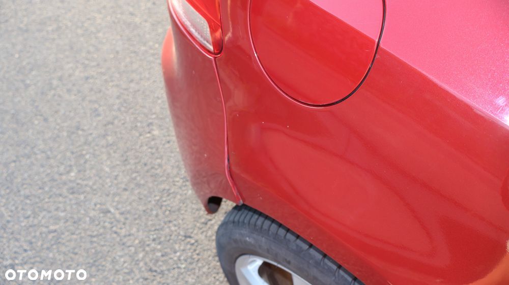 Volkswagen Golf 1.6 TDI Comfortline - 11