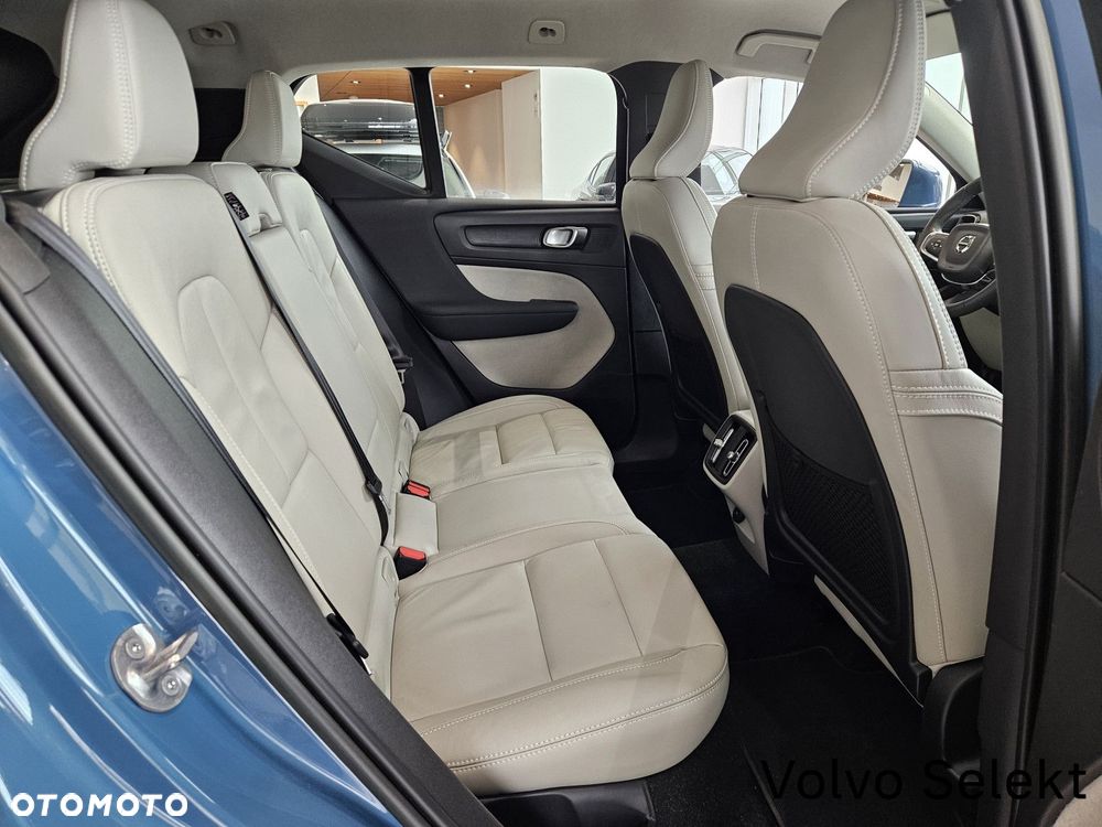 Volvo XC 40 - 37
