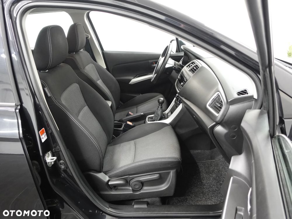 Suzuki SX4 S-Cross 1.6 VVT 4x2 Comfort - 26