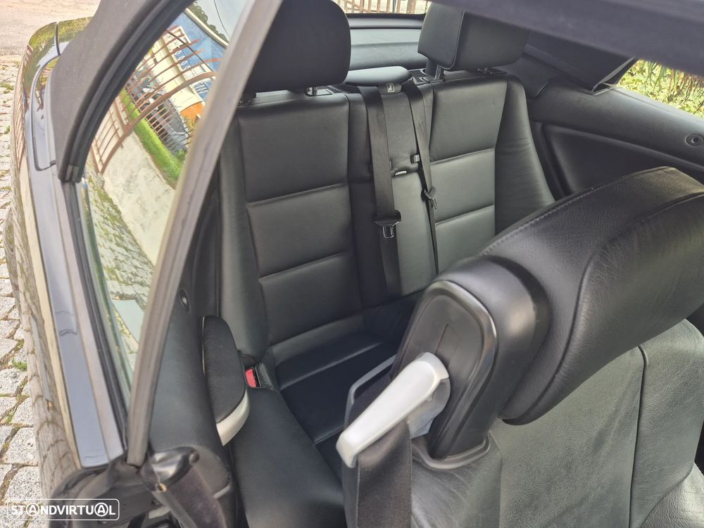 BMW 318 Ci Edition Sport - 16