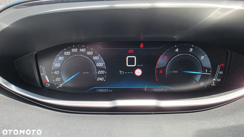 Peugeot 5008 1.5 BlueHDi Allure S&S - 13