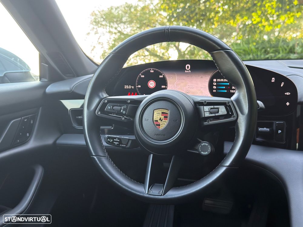 Porsche Taycan Standard - 45