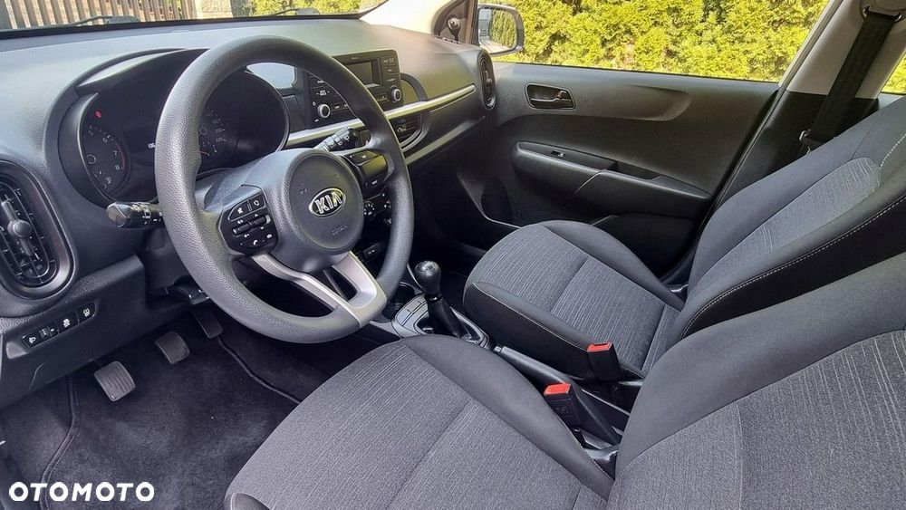 Kia Picanto - 10