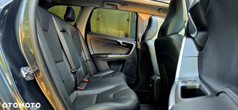 Volvo XC 60 D4 Summum - 23