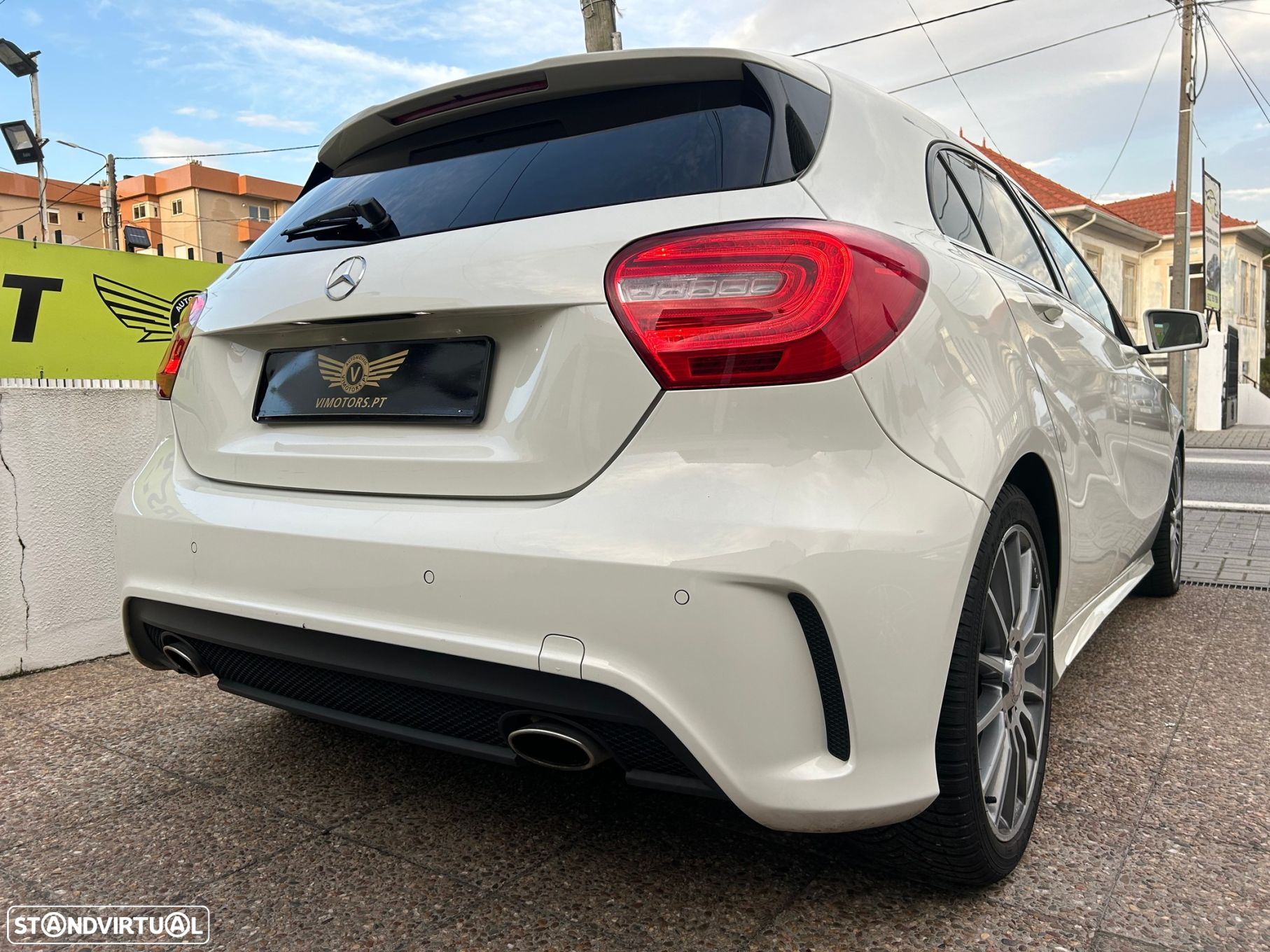 Mercedes-Benz A 200 CDi BE AMG Line - 11