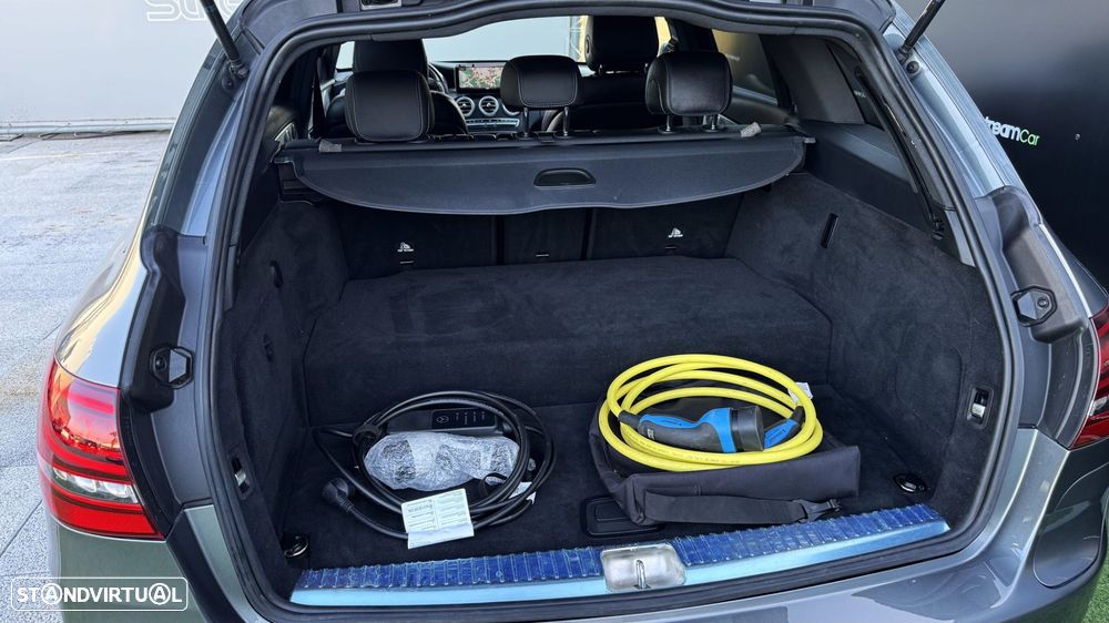 Mercedes-Benz C 300 de T 9G-TRONIC AMG Line - 35
