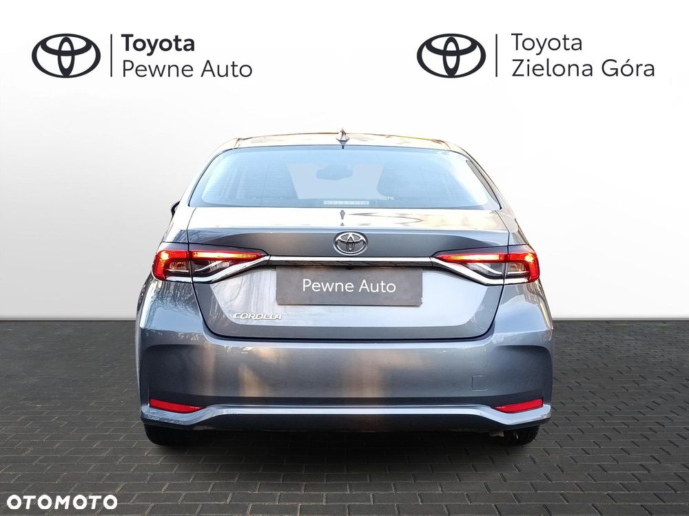 Toyota Corolla - 5