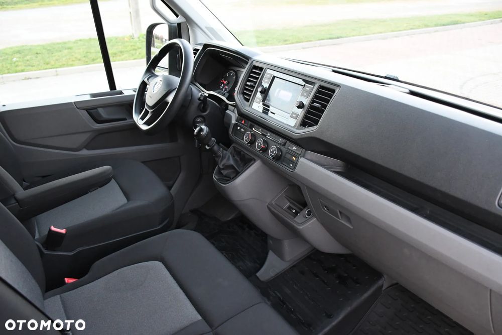 Volkswagen Crafter - 12