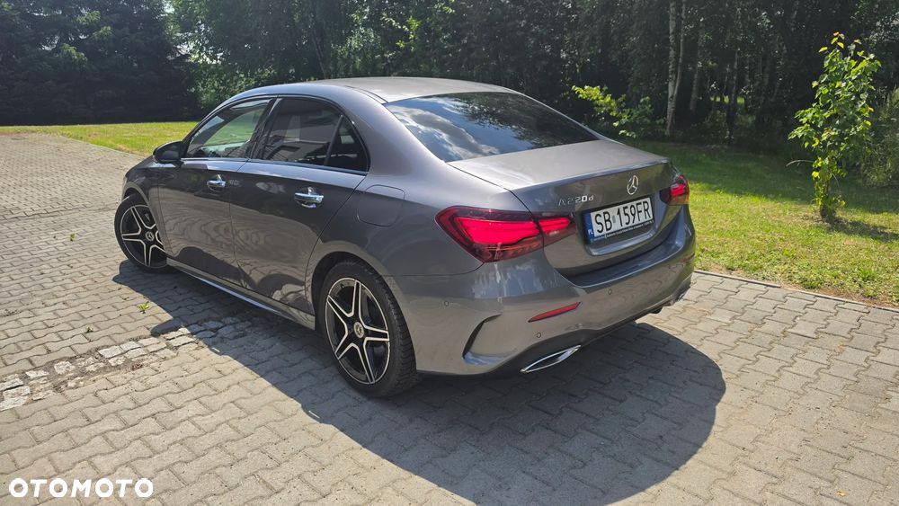 Mercedes-Benz Klasa A 220 d AMG Line 8G-DCT - 4