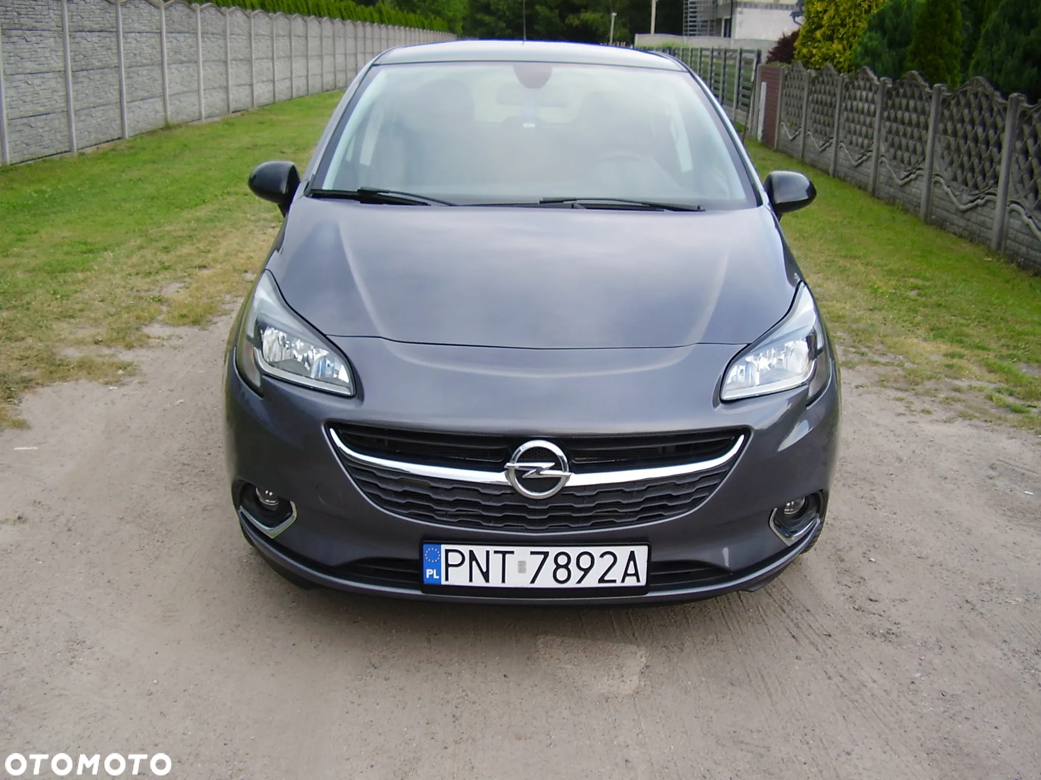 Opel Corsa 1.4 T Cosmo S&S - 24