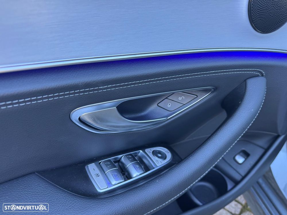 Mercedes-Benz E 300 de AMG Line 4Matic - 7