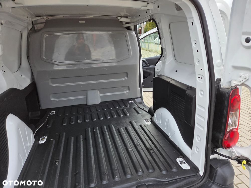 Peugeot Partner - 19