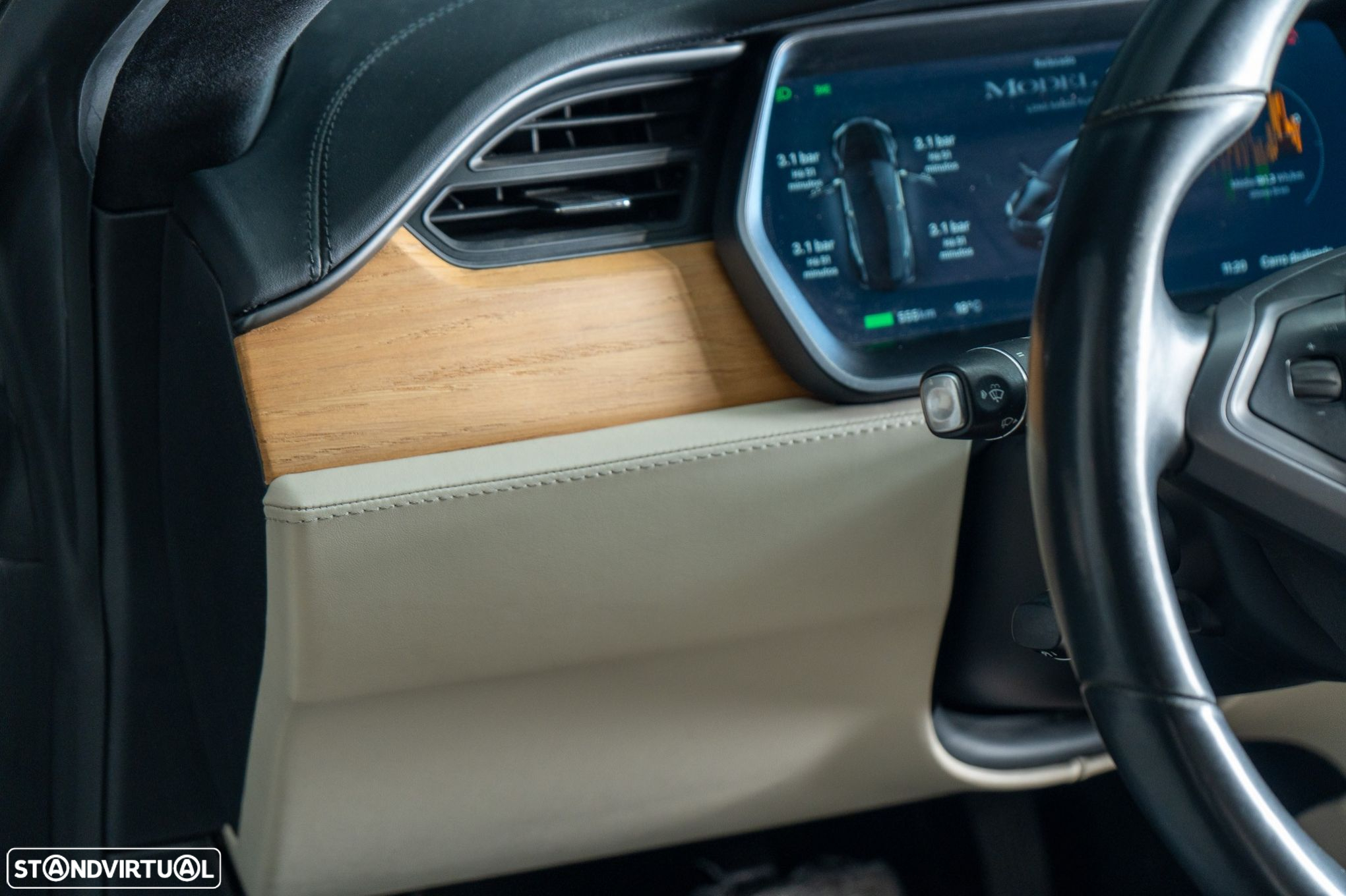 Tesla Model S Long Range - 10