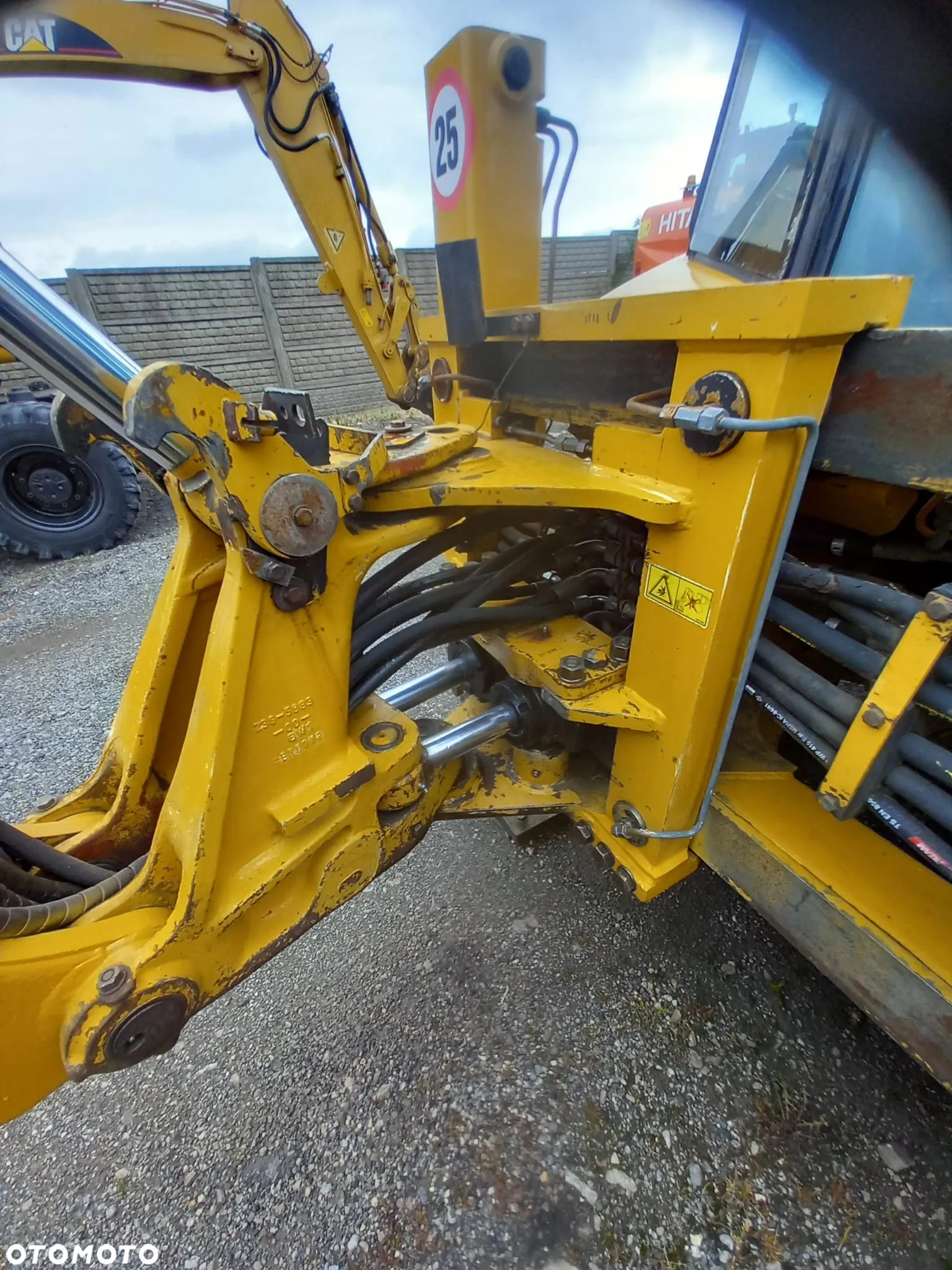 Caterpillar 428D - 8