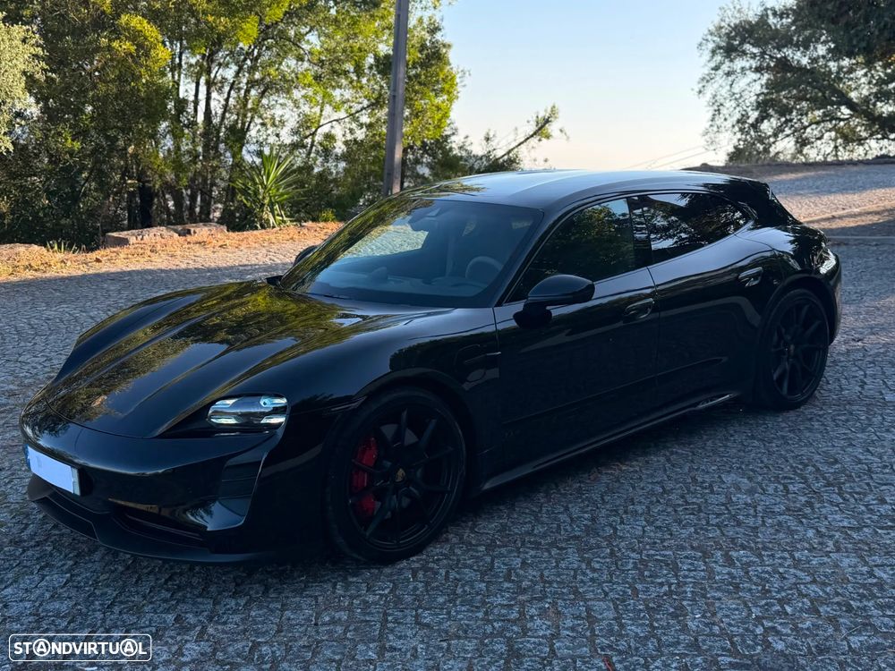 Porsche Taycan Sport Turismo GTS - 21