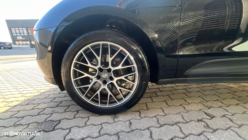 Porsche Macan - 9