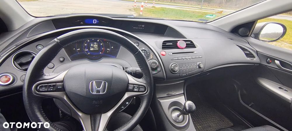 Honda Civic 1.8 Sport - 10