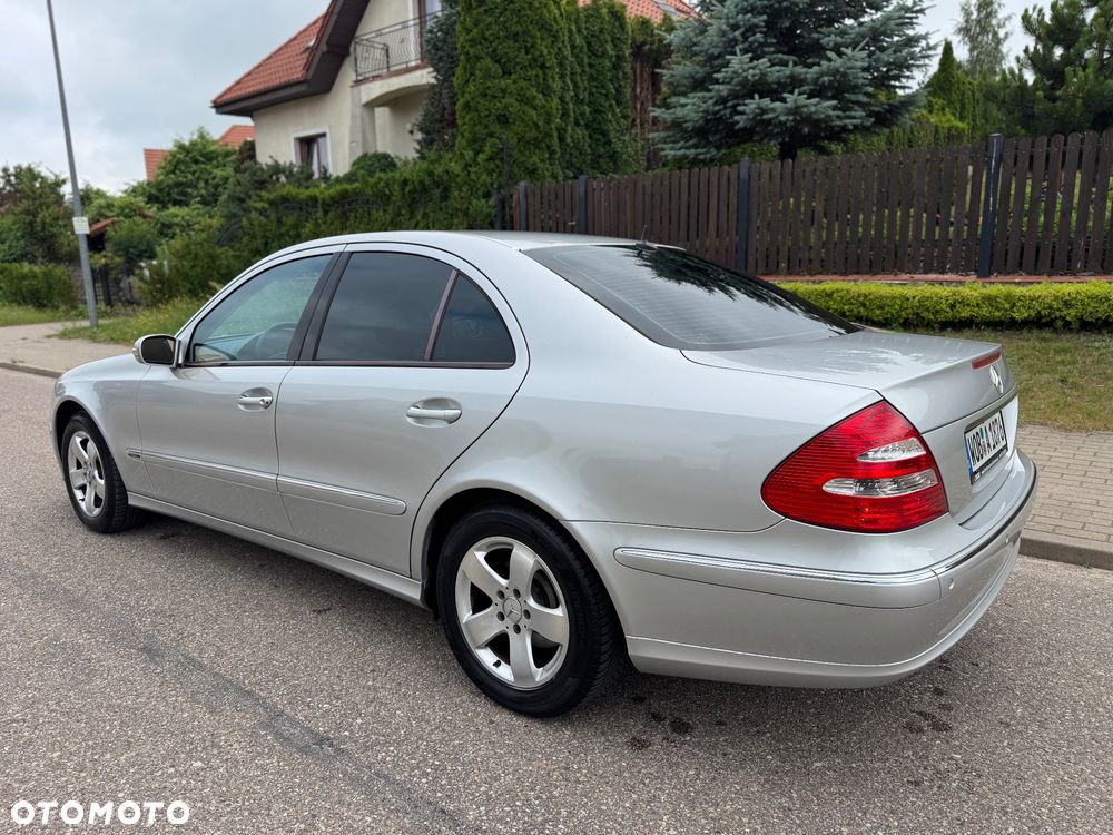 Mercedes-Benz Klasa E 200 Kompressor Automatik Avantgarde Sport Edition - 5