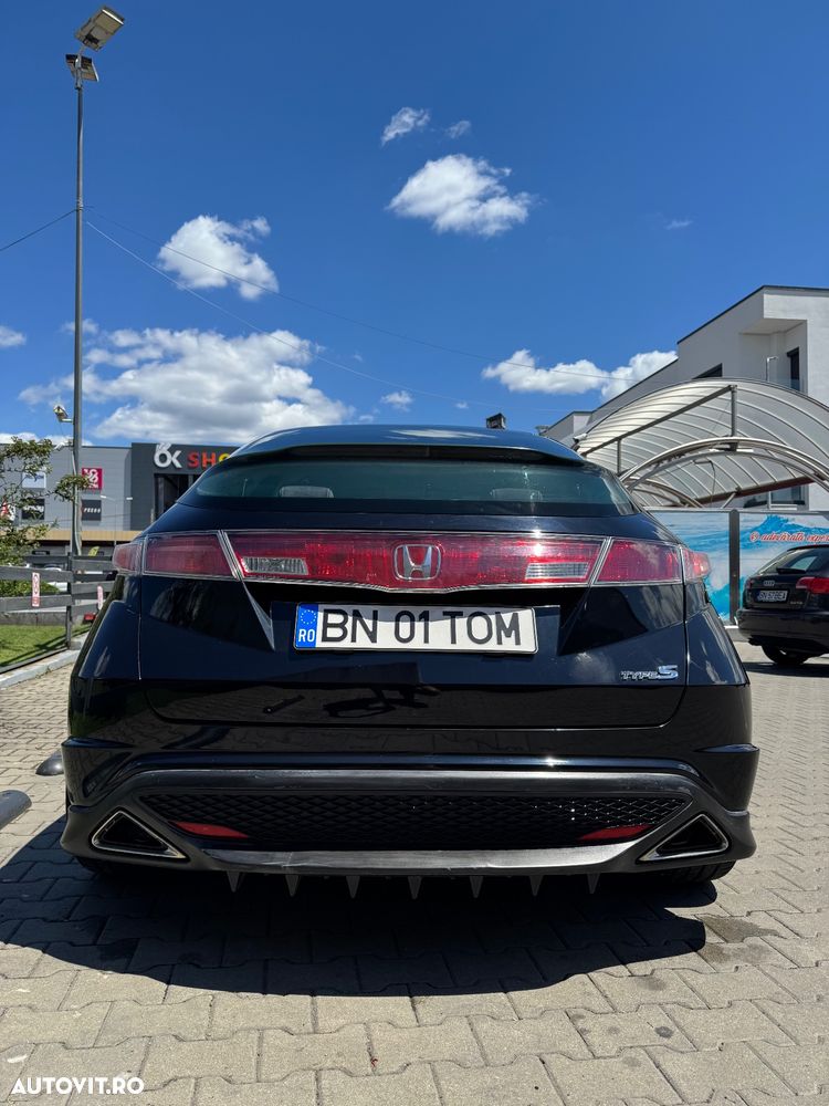 Honda Civic 1.8 TypeS Plus - 9