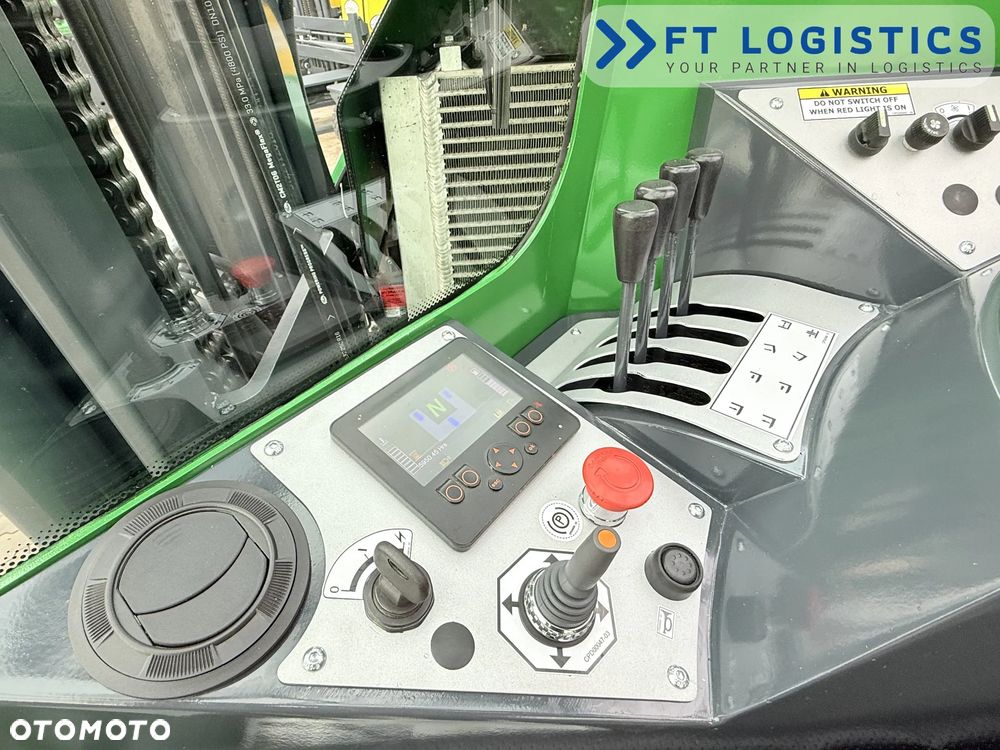 Combilift WÓZEK CZTEROKIERUNKOWY - WIELOKIERUNKOWY | COMBILIFT C4500 | DIESEL | TRIPLEX 4900MM | POZYCJONER WIDEŁ | PEŁNA KABINA | WOLNY SKOK | STAN IDEALNY | Szeroka oferta wózków czterokierunkowych i bocznych, dopasowanych do różnorodnych potrzeb i zastosowań - 15