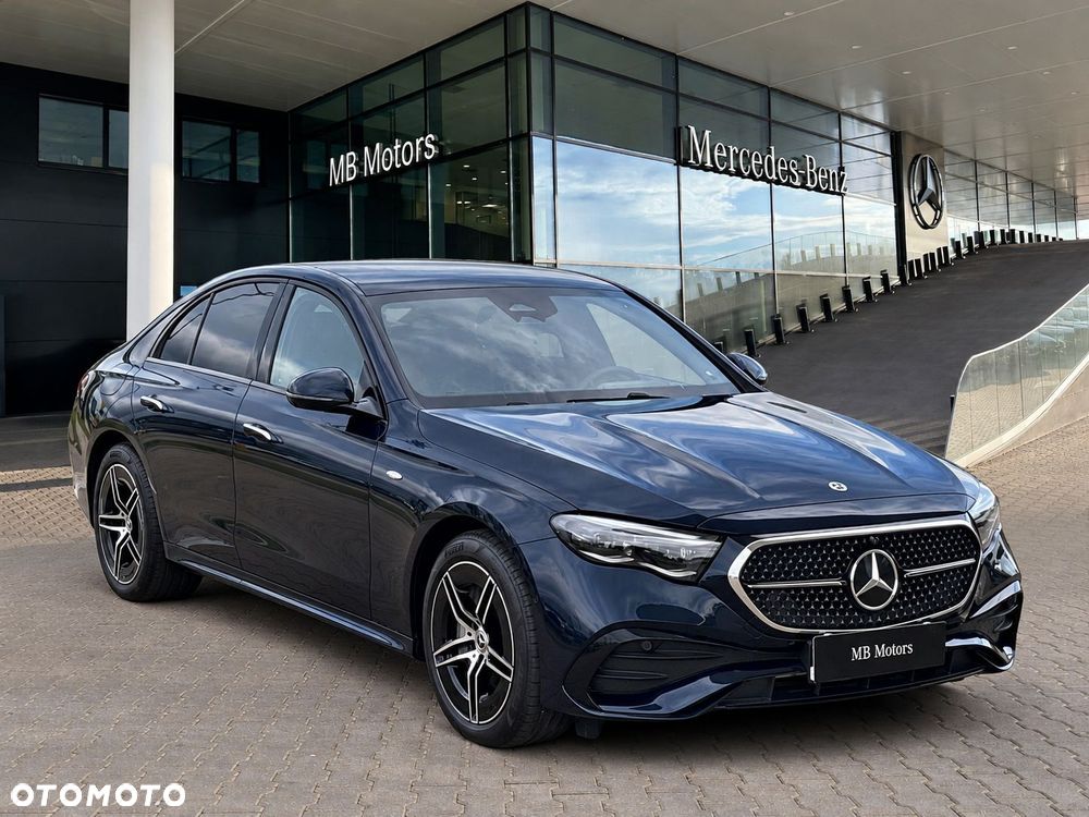Mercedes-Benz E-Class 2025 photo 2