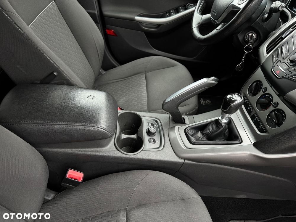 Ford Focus 2.0 TDCi Trend - 7