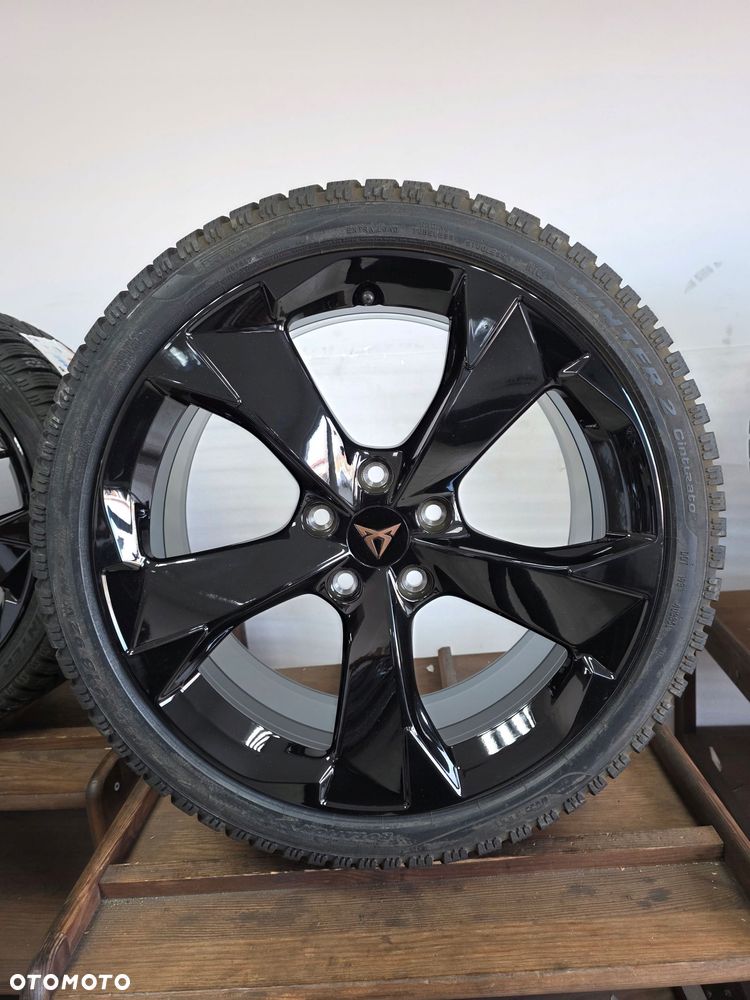 Nowe Zimowe Koła Seat Cupra Leon 18 Cali Pirelli 2023 Rok 5Fa601025H - 4