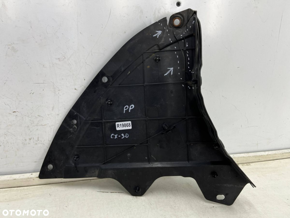 Nadkole Mazda CX-30 CX30 19r.- prawy przedni trójkąt pod zderzak osłona prawy przód dgh956133 - 4