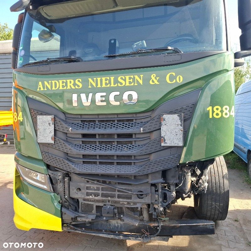 Iveco S-Way 460 - 4