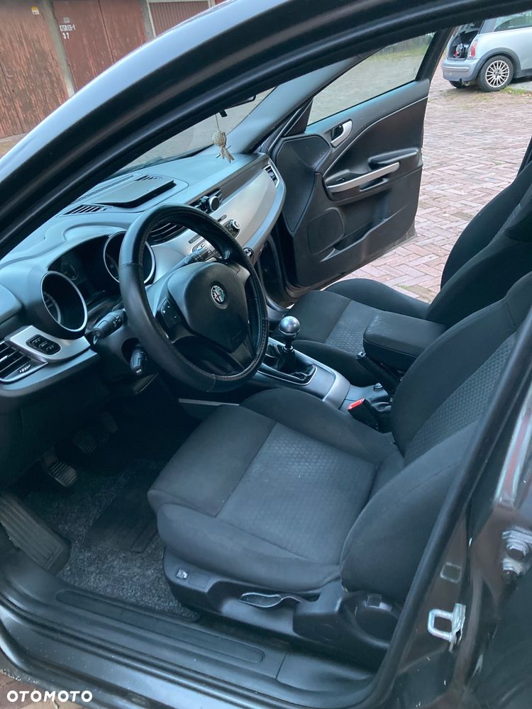 Alfa Romeo Giulietta - 17